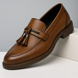 Kembridžo odiniai loafers su kutais
