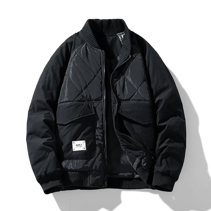 Miestas bomber striukė