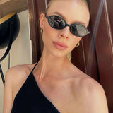Clarence Oval – Elegant Sunglasses