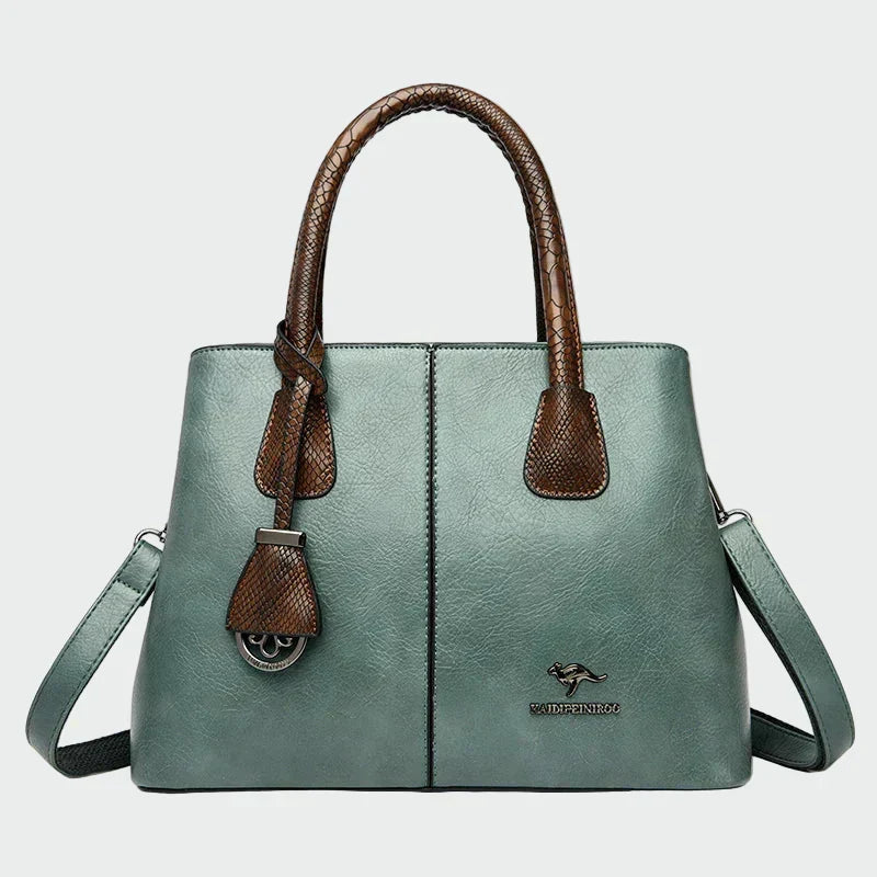 Dora – Elegant Leather Wallet