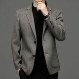Bastien striukė